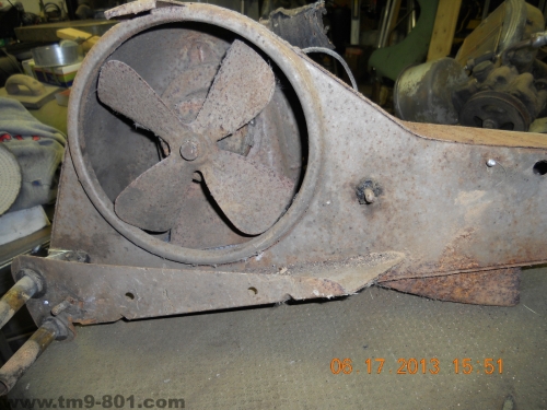 Harrison I-207 - rear