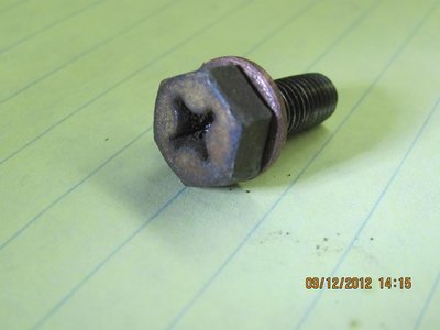 IMG_3422.jpg (39.97 KiB) Viewed 38575 times Lower oil sump screw 1