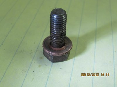 IMG_3423.jpg (40.21 KiB) Viewed 53450 times Lower oil sump screw 2